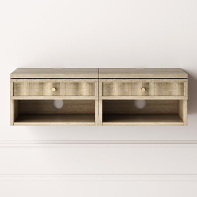 31.4'' W Nightstand