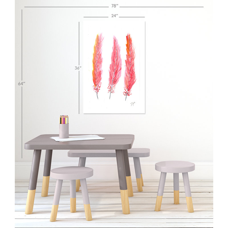 Roulé «Pink Feathers», impression sur papier, H 36 po x l 24 po x P 1 po