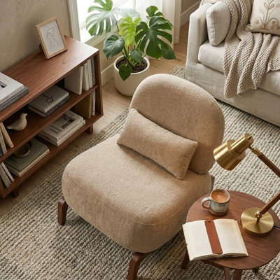 Chaise d'appoint moderne avec pieds en bois massif et coussin moelleux pour le balcon du salon de la chambre à coucher