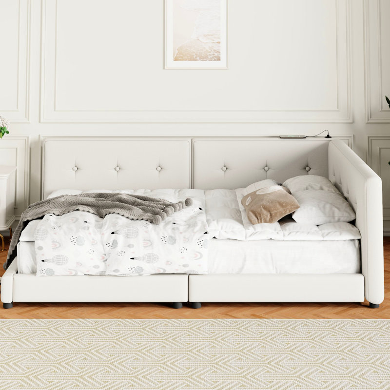Grand lit plateforme tapissier beige avec une construction durable et une conception élégante de charge stable en lin