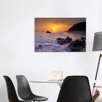 Sunset Over Leo Carillo State Beach, Malibu, California 1 Piece Wrapped Canvas Wall Art