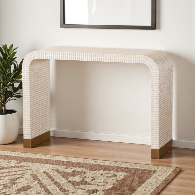 Console Joscelyne Coastal, base luge, beige et or, H 29,77 po x l 42,61 po x P 15,68 po