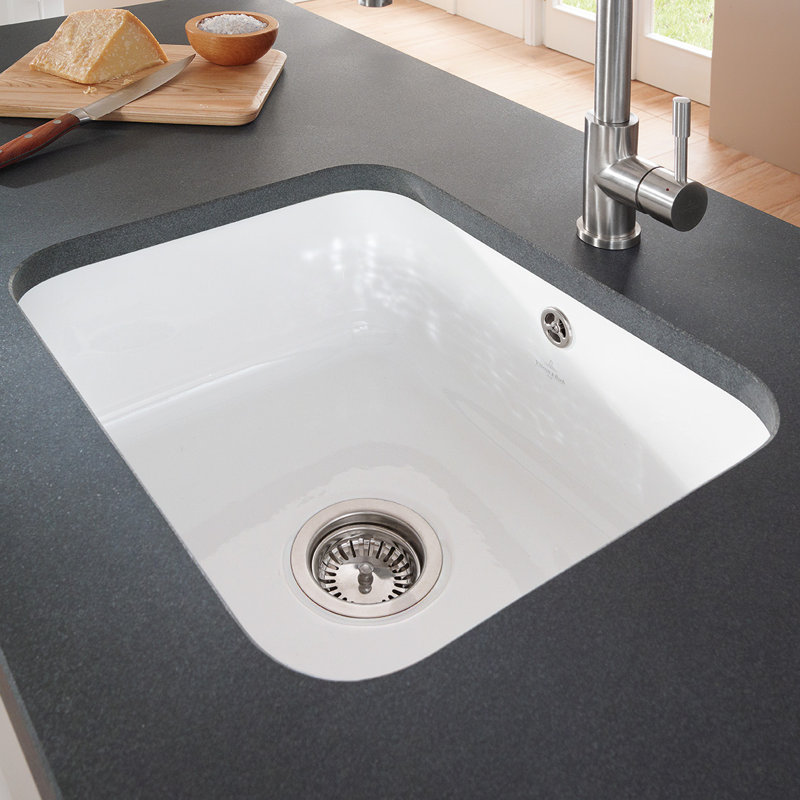 Cisterna Single Bowl Undermount Kitchen Sink