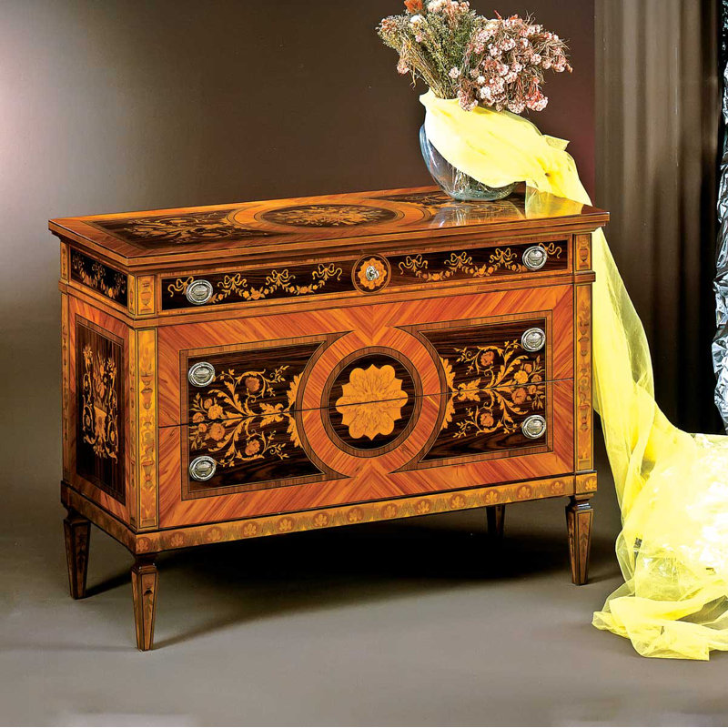 Maggiolini Sideboard
