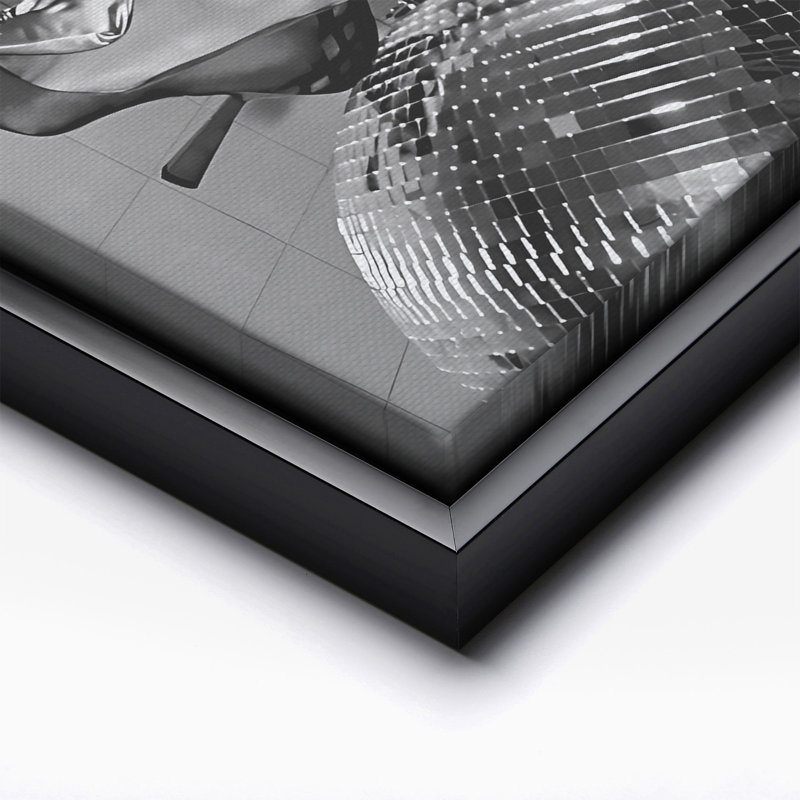 Talons et boule disco, Black Framed, Canvas, 12"H x 16"W