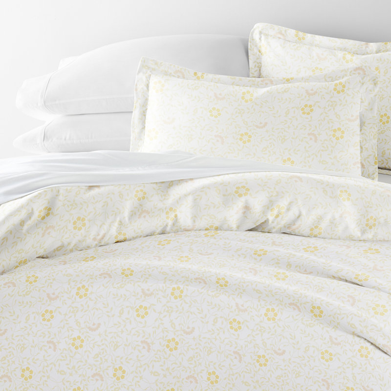 White Floral Microfiber Queen Duvet Cover Set with Shams