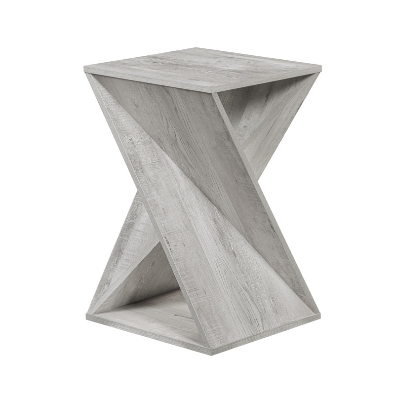 Caelah End Table, Rustic Natural