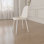 Ensemble de 4 chaises de salle à manger, chaises d'appoint modernes avec siège rembourré en tissu de lin, chaise de cuisine en forme de cuillère avec pieds en métal blancs pour la salle à manger (beige)