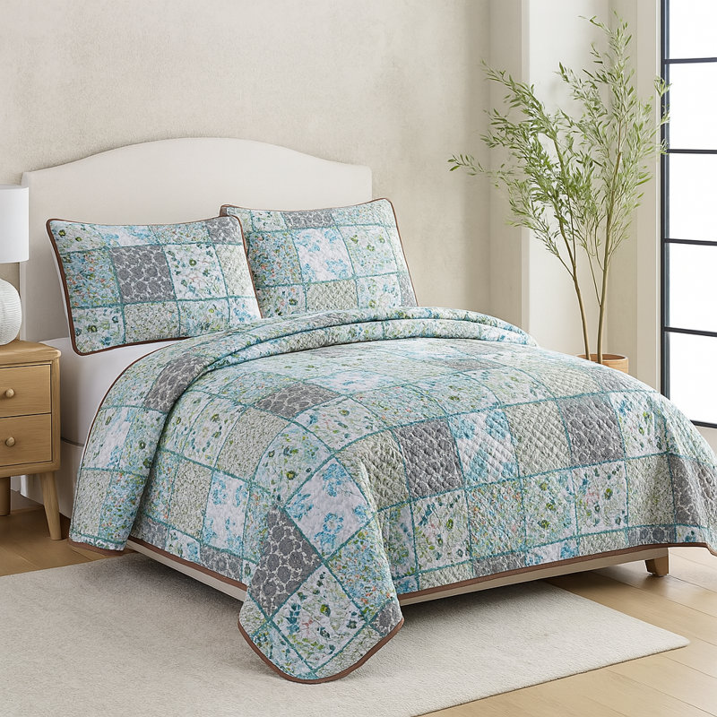 American Traditional Sateen Floral Quilt Set Reversible Lightweight Bedspread with Shams All Season