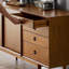Buffet rétro en bois massif avec casier simple contre le mur 62,99