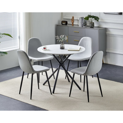 Mose 4 - Person Dining Set