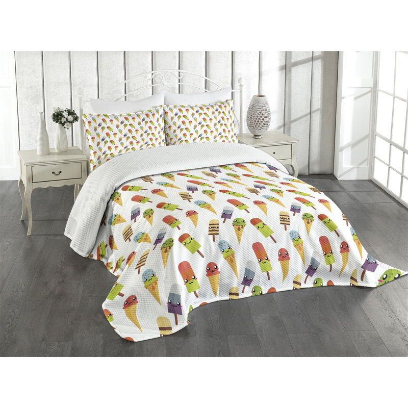 Colorful Ice Cream Print Quilted Queen Bedspread Set