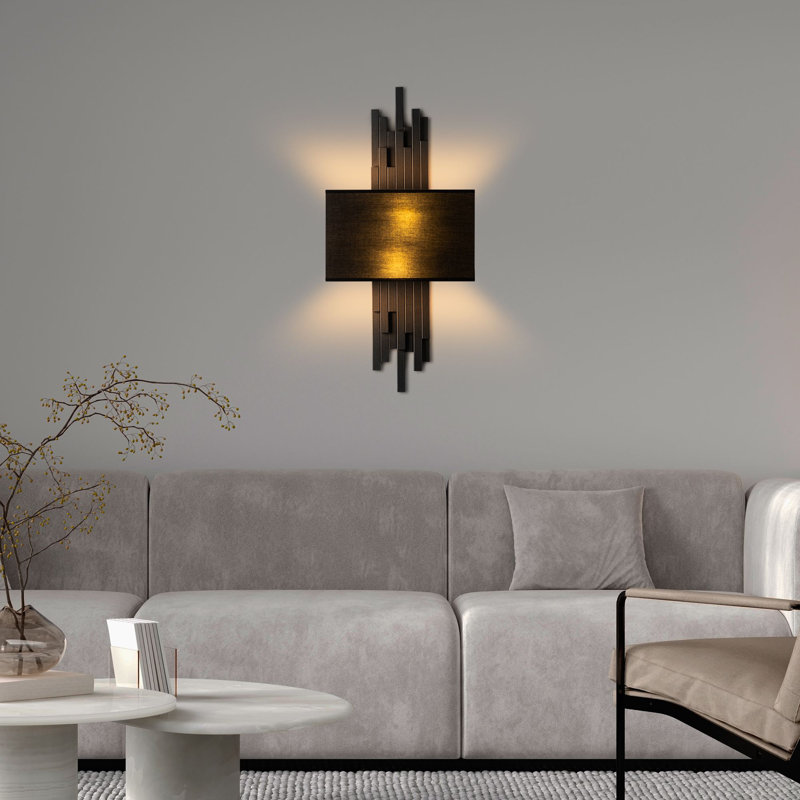 Élégante lampe murale noire avec corps en métal et capuchon en tissu, 13,8 po x 29,5 po x 3,9 po | 2 x douilles E14 (40 W maximum) | Parfait pour le salon, la chambre à coucher et le couloir, classé IP20, ampoule non incluse