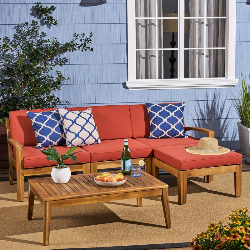 Elegant Outdoor In Red