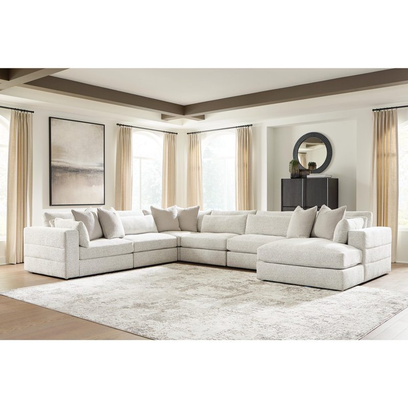 Stonecroft Manor 6-Piece Sectional With Chaise, Left Hand Facing