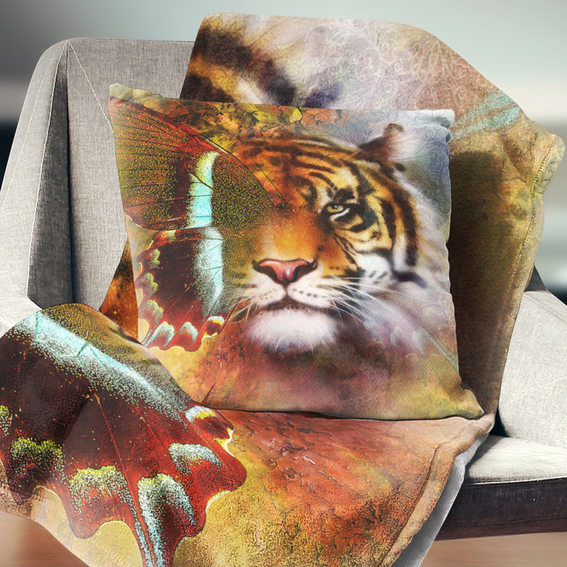 Coussin Animal avec ailes de papillon, 16 po x 1 po, Carré
