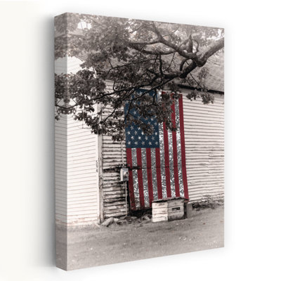 Drapeau de grange, art contemporain