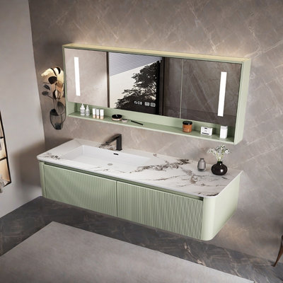 Armoire de salle de bain française