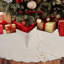 Jupe d'arbre de Noël en tricot rouge-94695235
