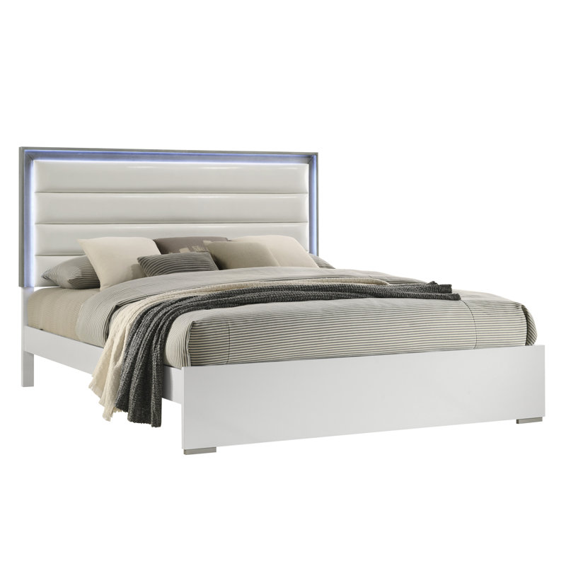 Lit double de style contemporain Olivia avec tête de lit à DEL et bois blanc, Lit double