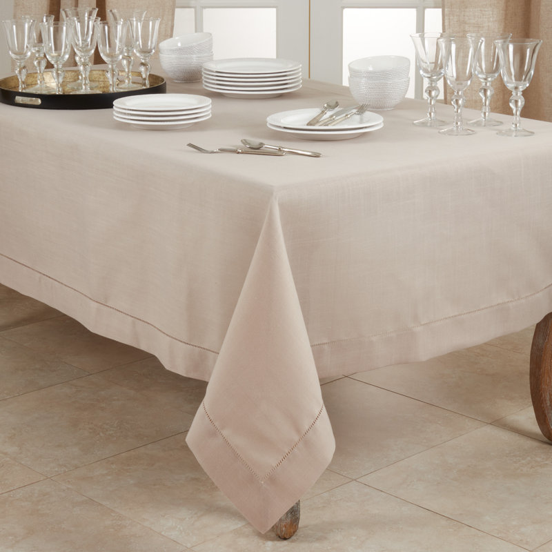 Andersyn Tablecloth, 104" L x 70" W 