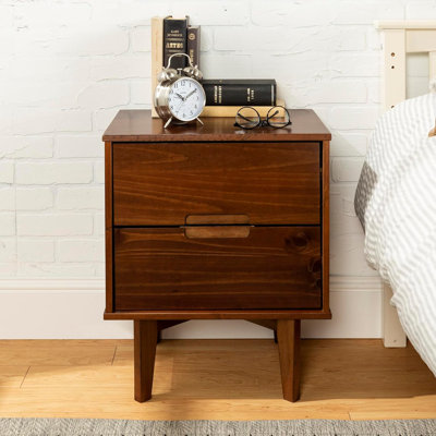 Mid-Century Modern Nightstand With 2 Drawers And Shelf, Solid Wood Bedside Table With Grooved Handle For Bedroom Storage