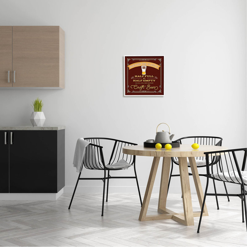 Art de giclée encadrée à moitié plein ou vide par Mollie B., H 17 po x l 17 po x P 1,5 po, Giclée encadrée blanc bord de mer