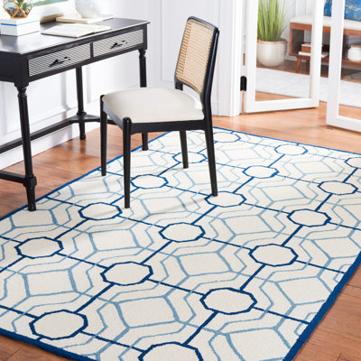 Naya Hand Hooked Performance Geometric Rug