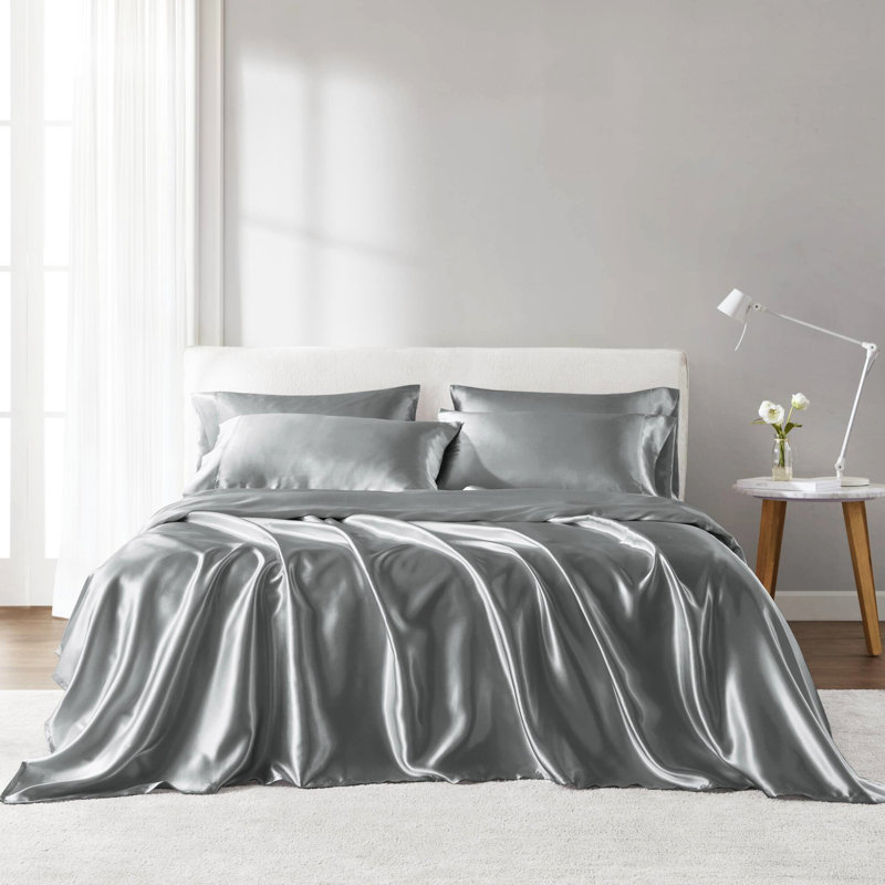 4 draps en satin de luxe gris simple - froissé, lisse et doux pour la peau, 1 drap plat, taies d'oreiller à bout ouvert ajustées soyeuses, empêche le boulochage,
