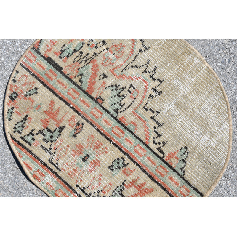 Classic Vintage Floral Pattern Turkish Door Mat Perfect for Enhancing Unique Home Decor Aesthetics Beige/Orange