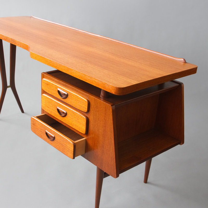 Bureau American Creative, H 29,53 po x l 70,87 po x P 31,5 po