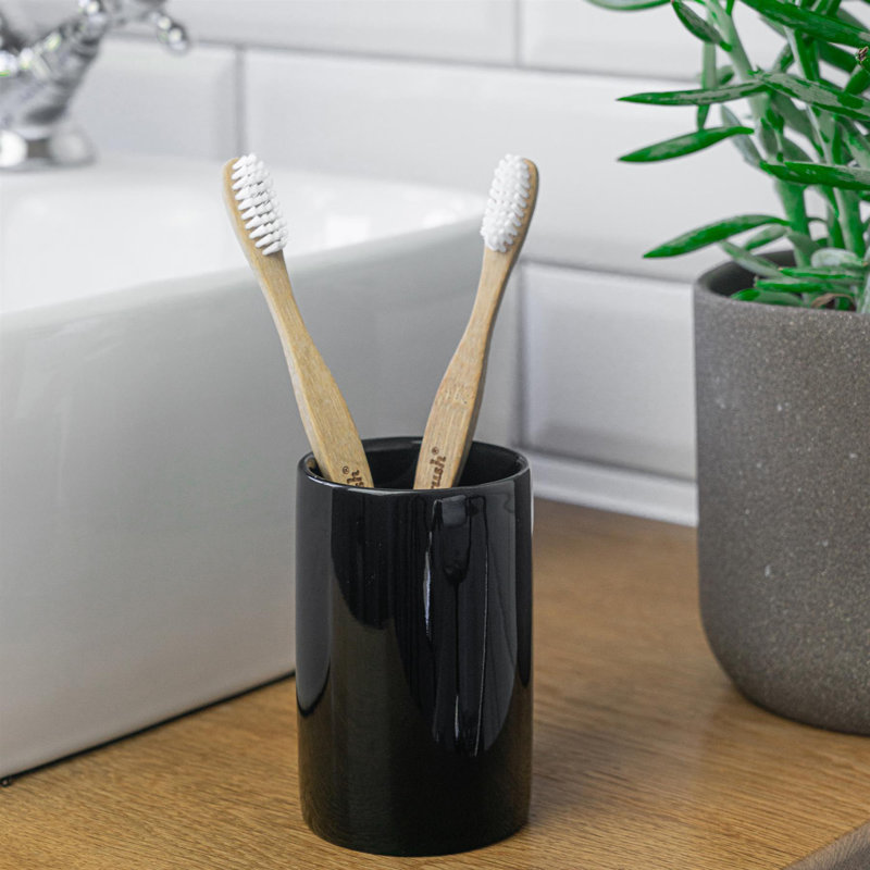 Harbour Housewares - Ceramic Toothbrush Holder, Black