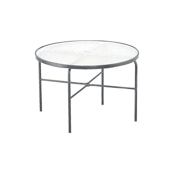 Tropitone Table de salle à manger ronde en acrylique 42,5 po - Wayfair ...