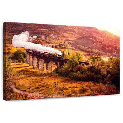 Mehar Jacobite sur le viaduc de Glenfinnan