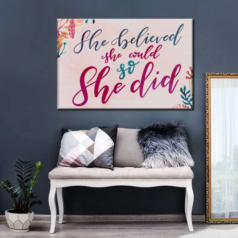 She Believed Typographie - Impression sur toile tendue, H 20 po x l 30 po x P 1,25 po