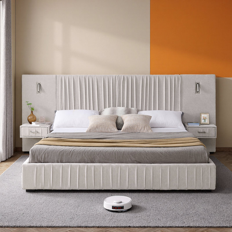 Très grand lit plateforme tapissier en chenille avec tables de chevet intégrées, lampes de lecture et tête de lit réglables - Beige | Aucun sommier tapissier requis
