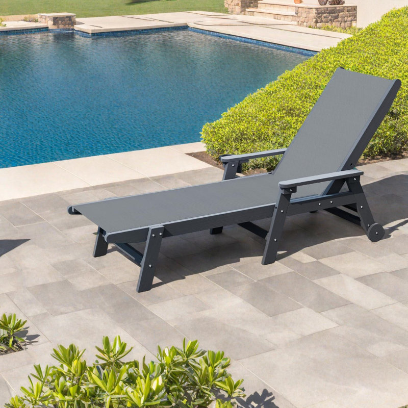 Patio Chaise Lounges Hdpe Adjustable Modern Mobile Poolside Recliner