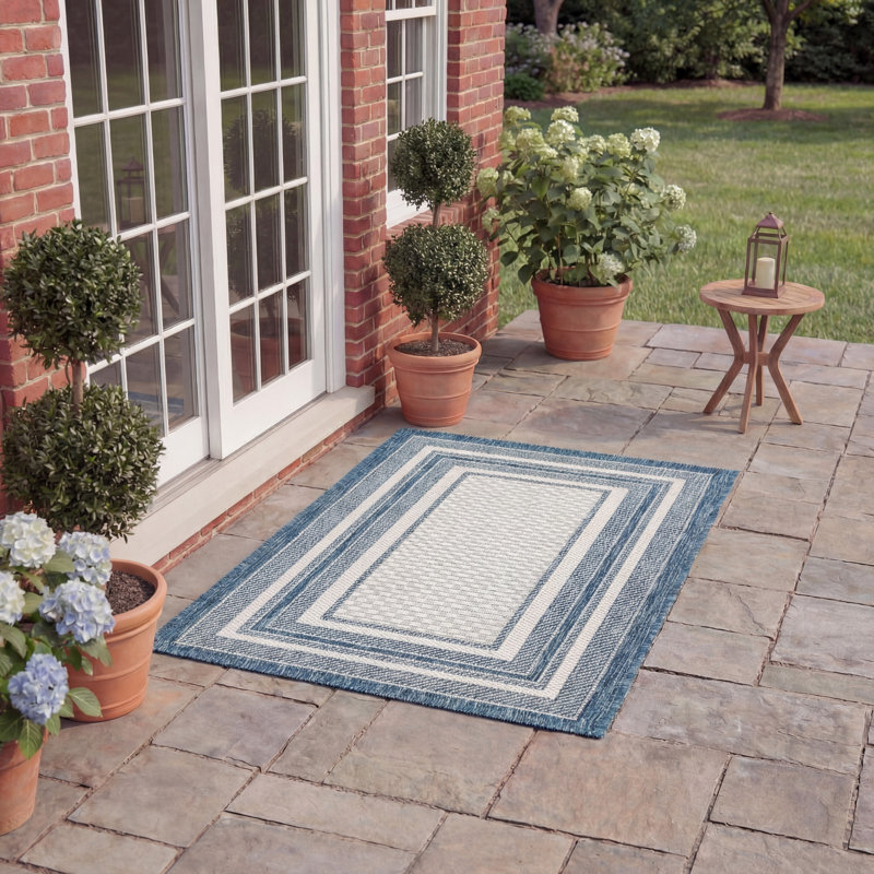 Tapis tissé à la machine Chapa, Ivory/Navy, Rectangle 2 pi x 3 pi 7 po