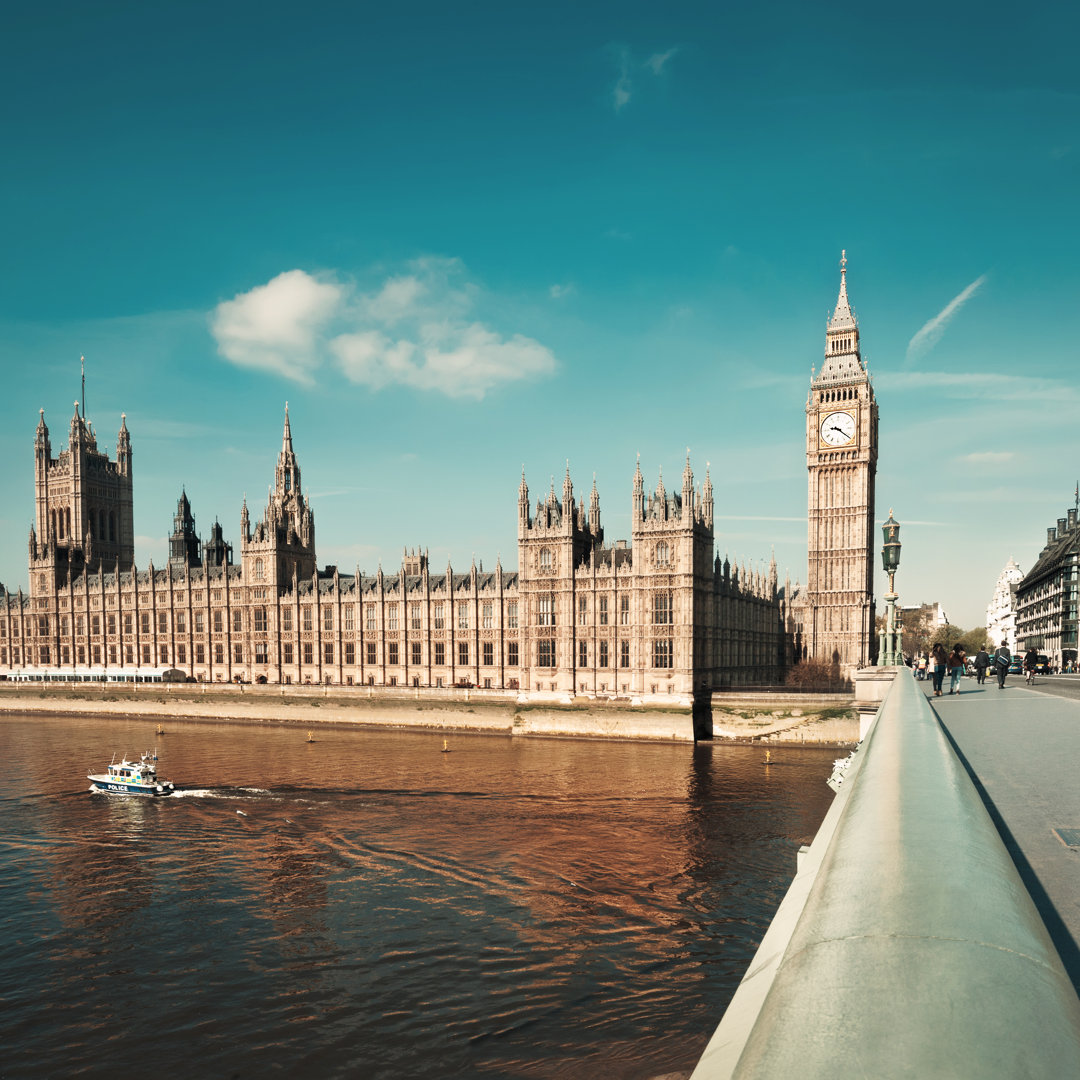 Ciel Westminster Bridge in London - Leinwandfoto