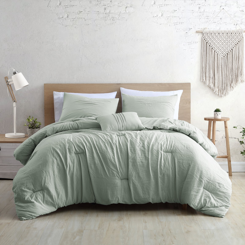 Modern Threads - Beck Comforter Set - Down Alternative Brushed Microfiber - Elegant All Season Bedspread Set - includes Comforter, Shams, & Decorative Pillow