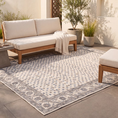 Tapis Vandelay moderne à motifs mosaïques abstraites bleu, gris et beige, lavable à la machine, antidérapant, à poils courts, pour l'intérieur et l'extérieur, adapté aux animaux domestiques, idéal pour le salon, la chambre, la salle à manger, l'entrée, le couloir ou le bureau.