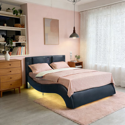 Très grand lit très grand en similicuir avec Bluetooth, massage vibratoire et éclairage à DEL