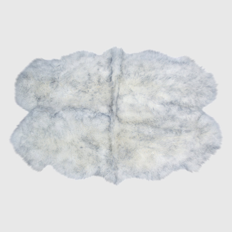 Tapis gris en peau de mouton Keansburg, Nouveauté 3 pi 6 po x 5 pi 6 po