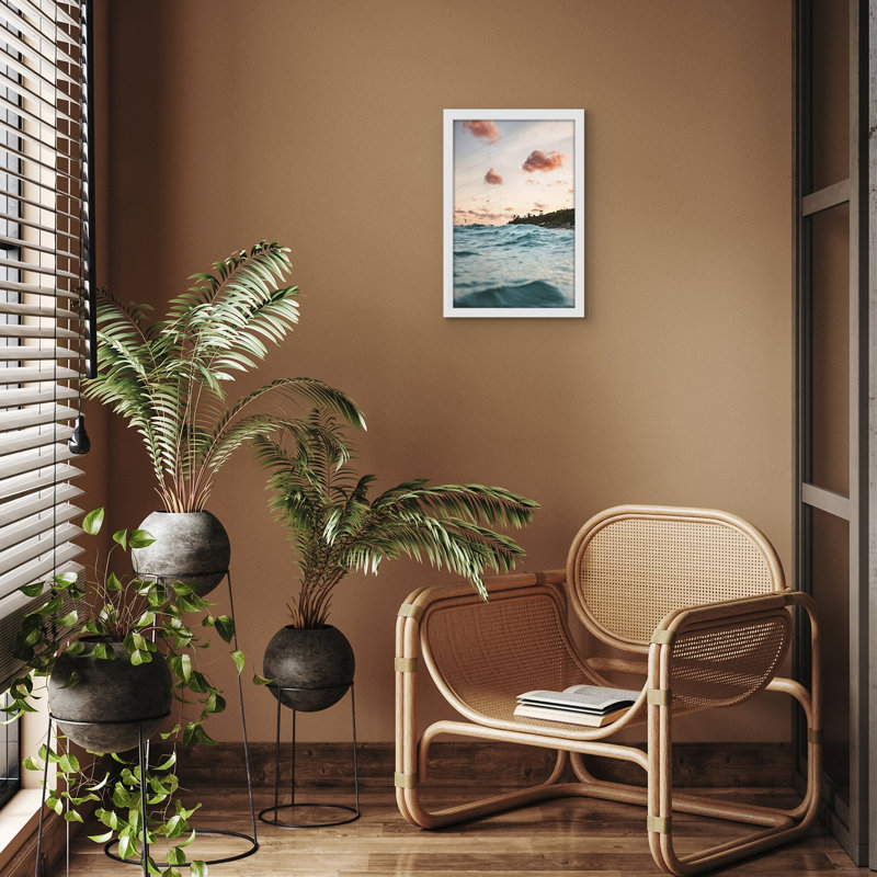 Cadre photo Khamya Gallery - Moulure en bois composite avec façade en verre, Blanc, 11 po x 17 po