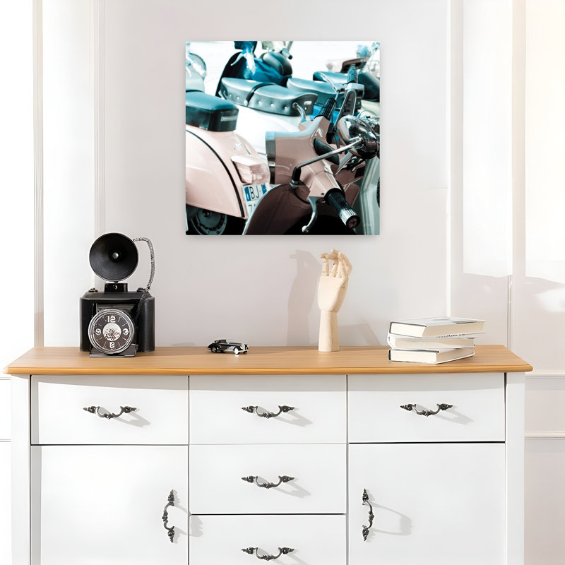 Scooter italien I, art rétro, 18" H x 18" W