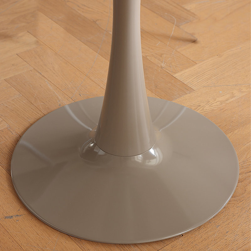 Table de salle à manger blanche