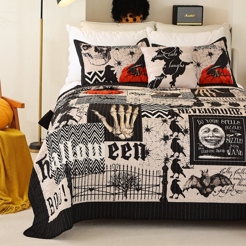 3 Piece Halloween Quilt Set Bedspread Set, Halloween Themed Reversible Bedding Set, Queen Quilt + 2 Standard Shams