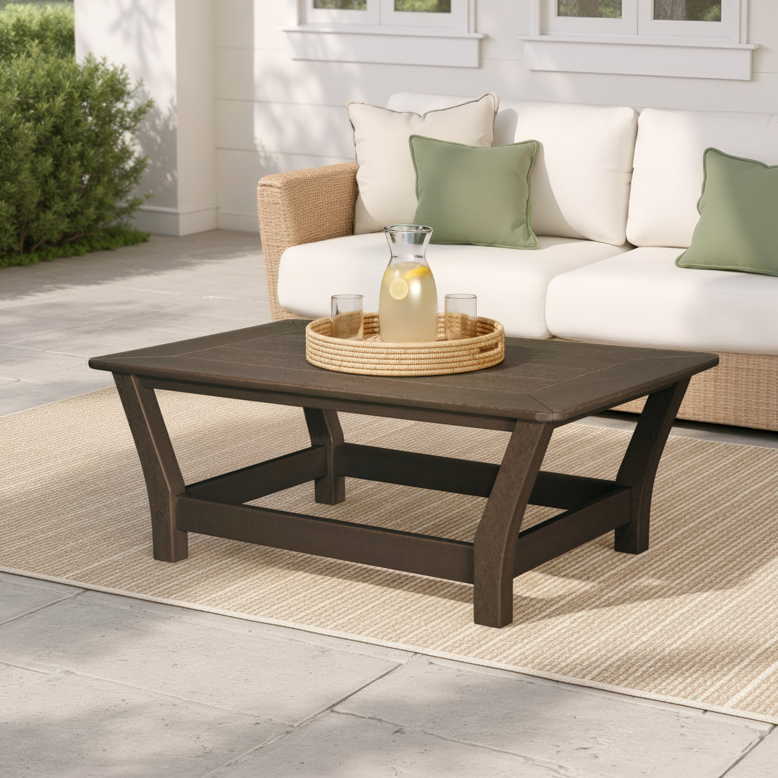 POLYWOOD® Harbour 27" Patio Table, Mahogany