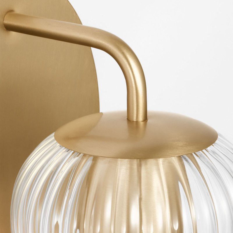 Petite applique Eisele de Génération Lighting , Une lumière, H 8,375 po x l 5 po x P 6 po, Laiton satiné