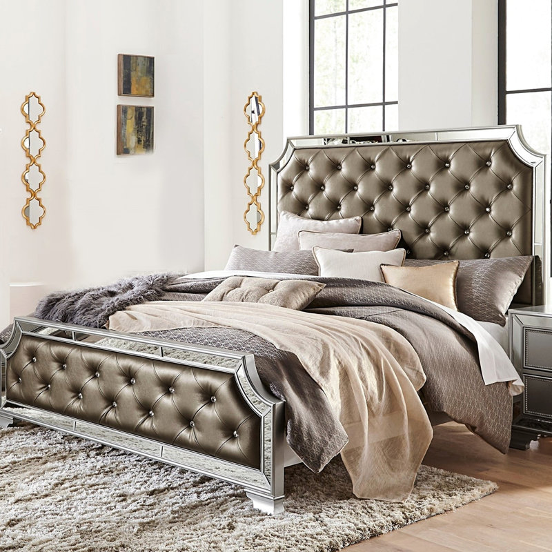 Cadre de lit grand format argenté, tête de lit à boutons et garniture de miroir biseauté, cadre de chambre à coucher de style contemporain désirable avec finition glamour, style gracieux